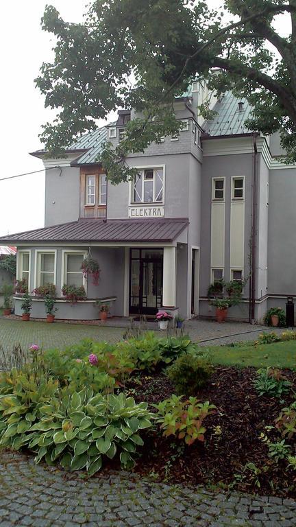 Penzion Vila Elektra เบคีนิเย ภายนอก รูปภาพ